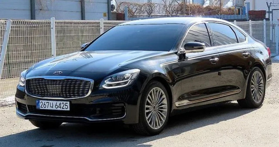 Kia K9 
