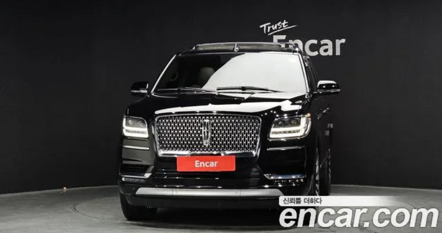 Lincoln Navigator 