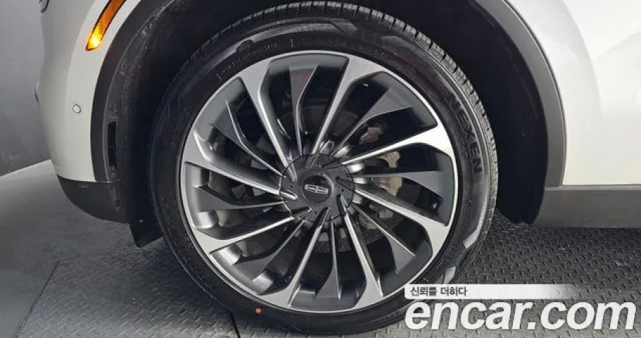 Lincoln Aviator 