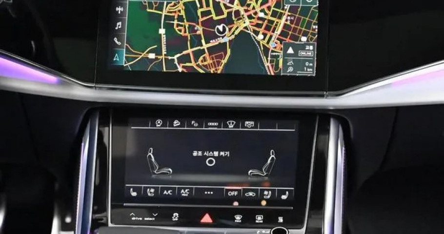 Audi Q7 