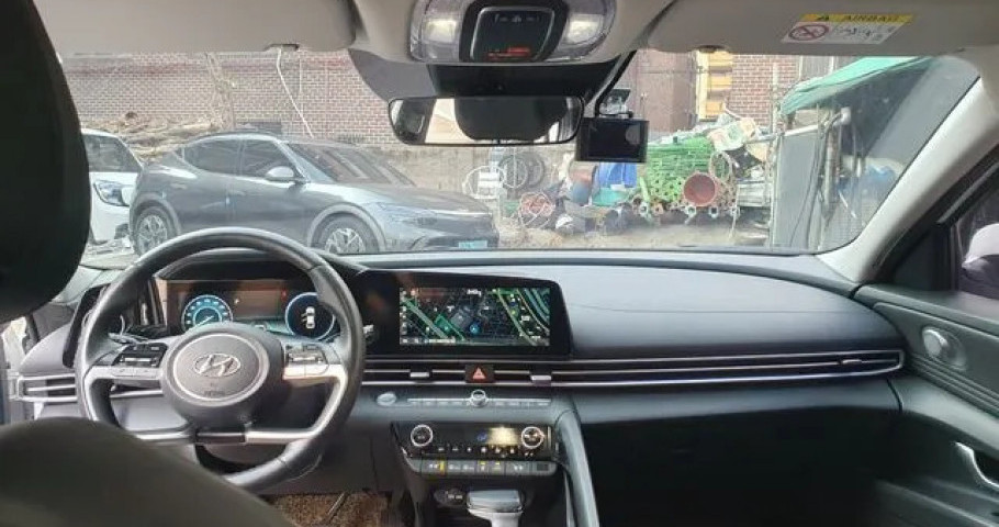 Hyundai Avante 