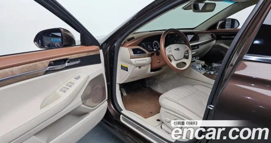 Genesis G90 