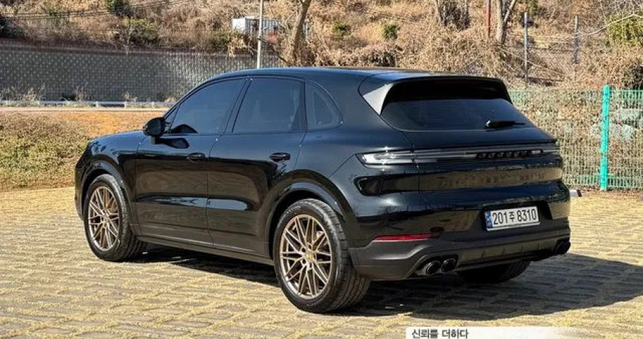 Porsche Cayenne 