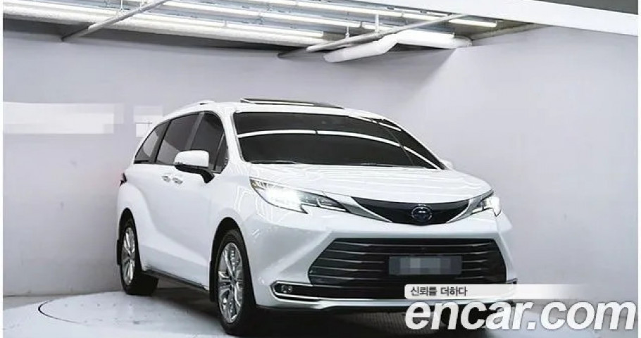 Toyota Sienna 