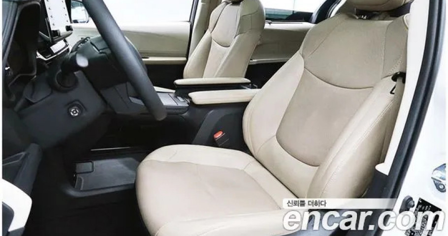 Toyota Sienna 