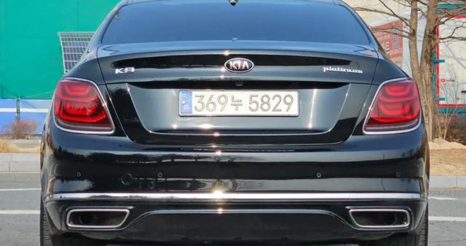 Kia K9 