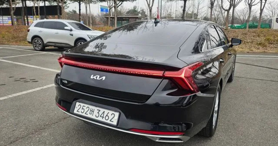 Kia K8 