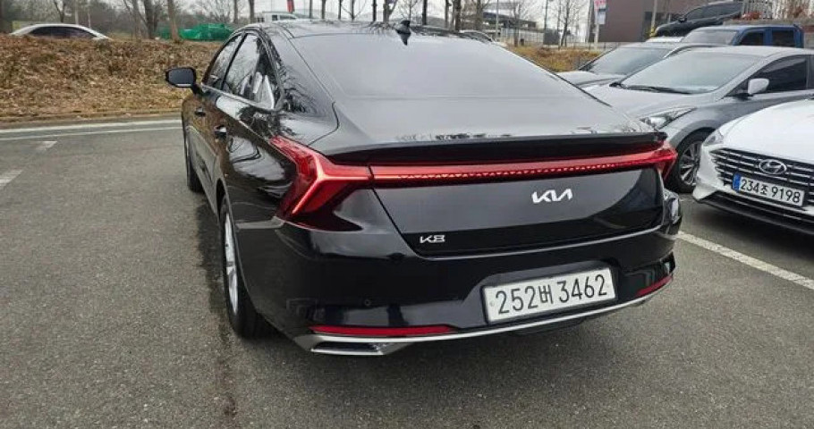 Kia K8 