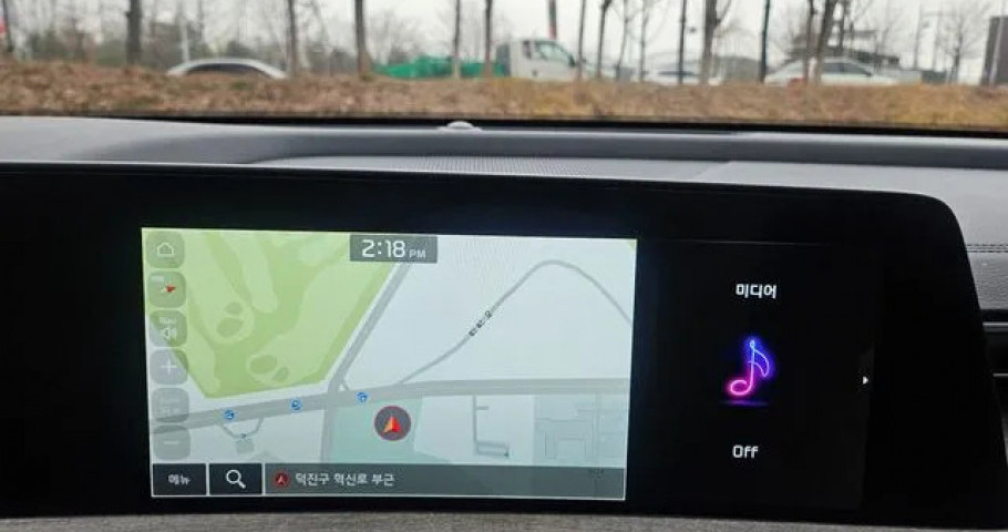 Kia K8 