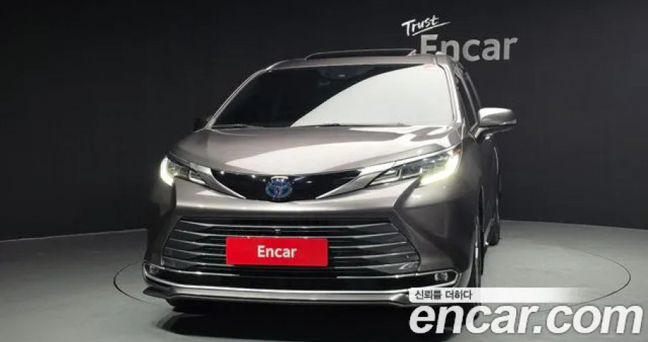 Toyota Sienna 