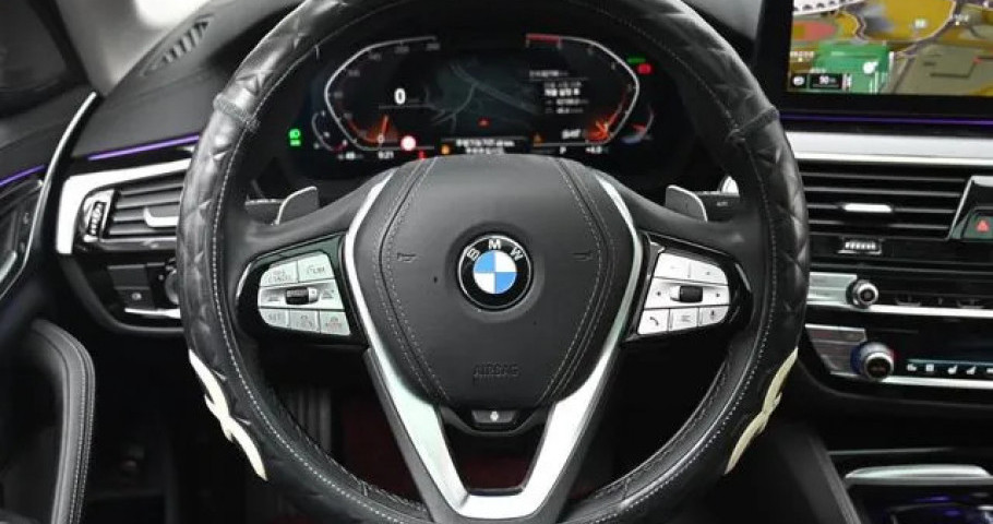 Bmw 5-Series 