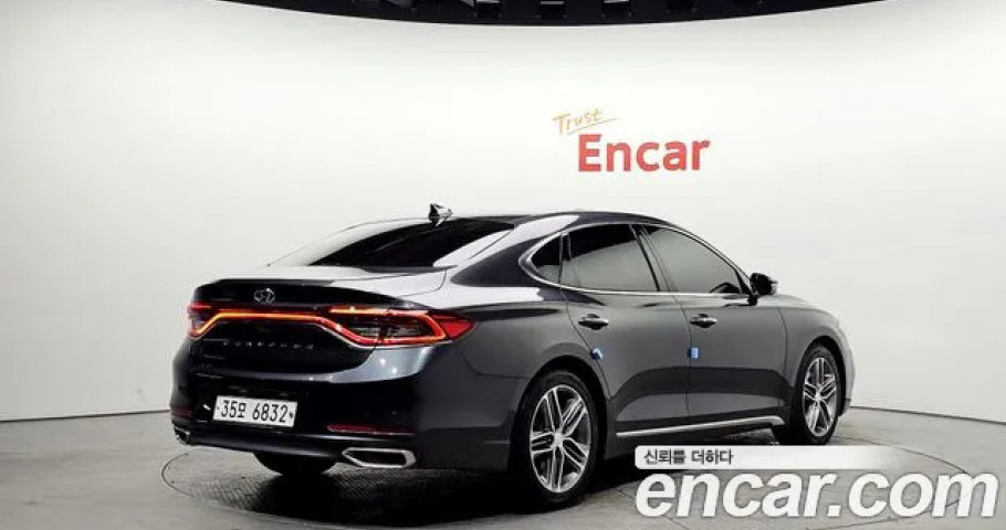 Hyundai Grandeur 