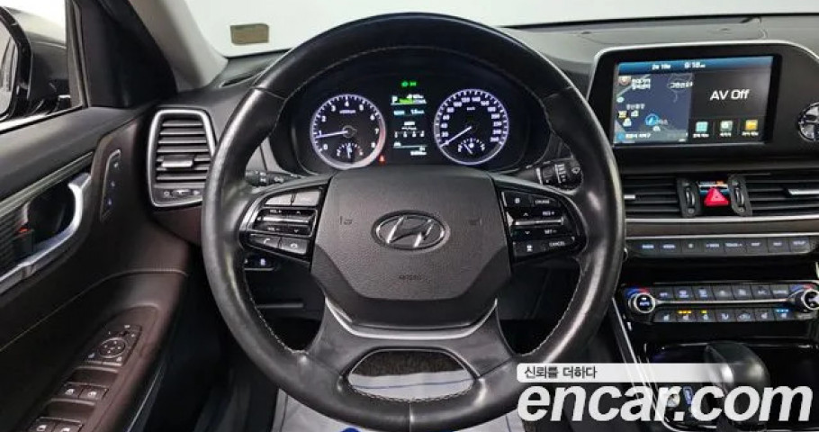 Hyundai Grandeur 
