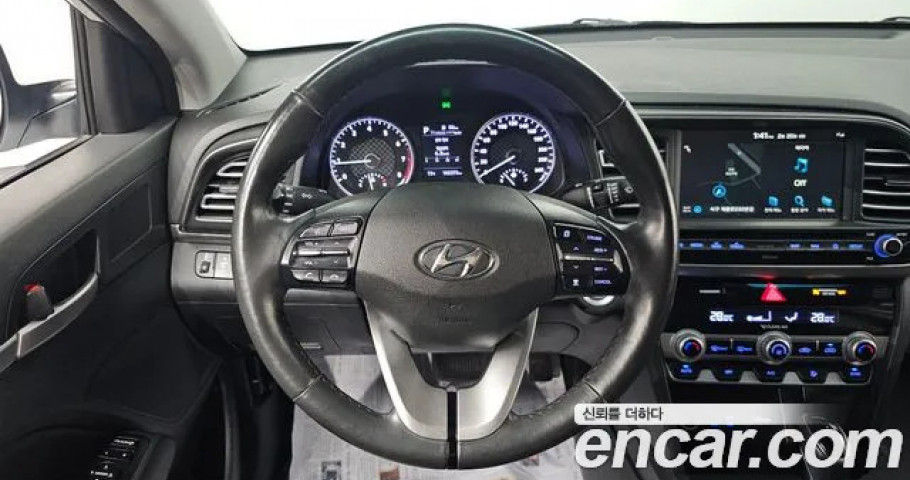 Hyundai Avante (Elantra) 