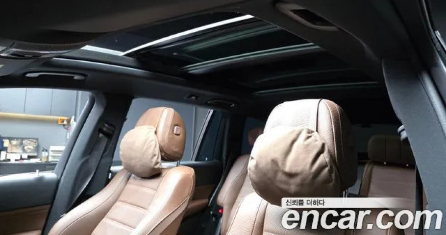 Mercedes-Benz Gls-Class 