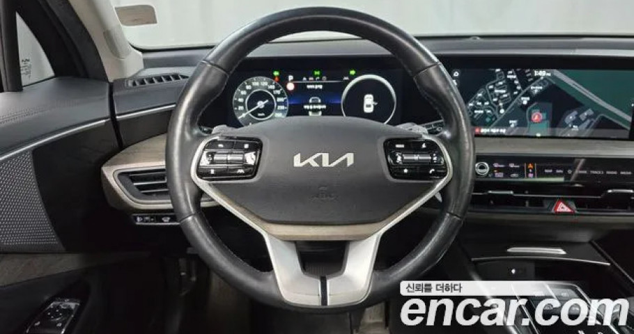 Kia K8 