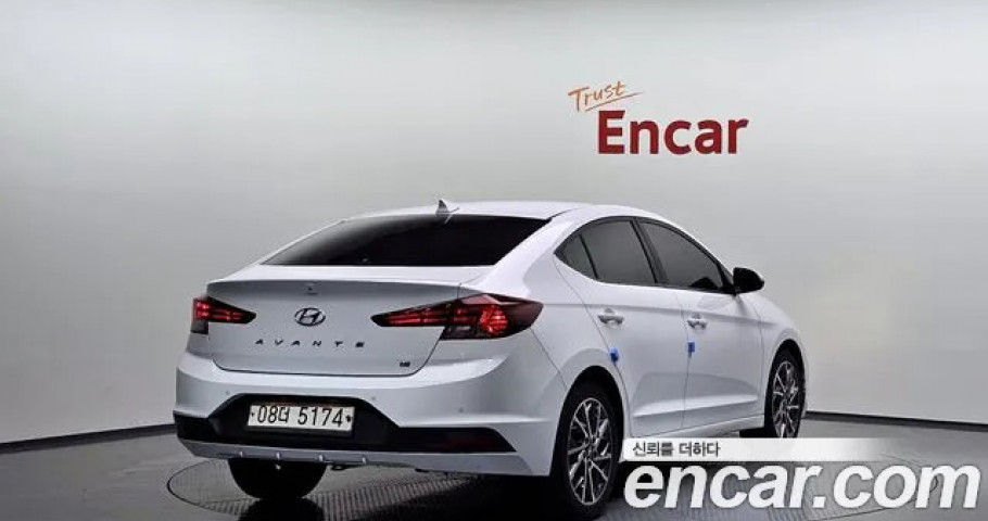 Hyundai Avante 