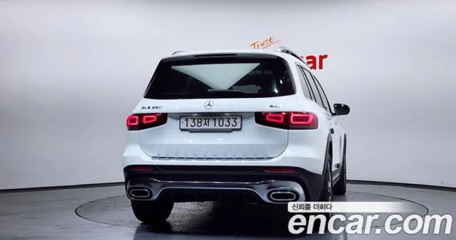 Mercedes-Benz Glb-Class 