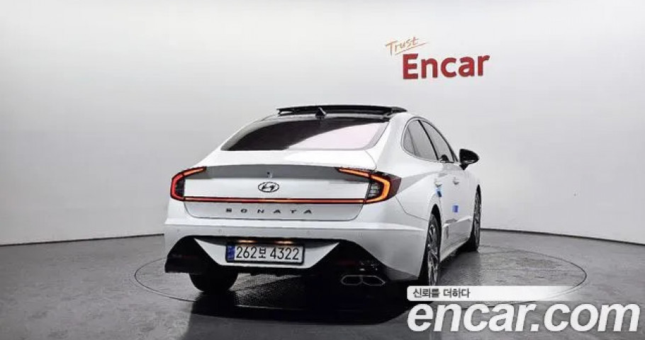 Hyundai Sonata 