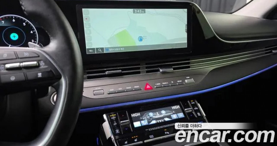 Hyundai Grandeur 