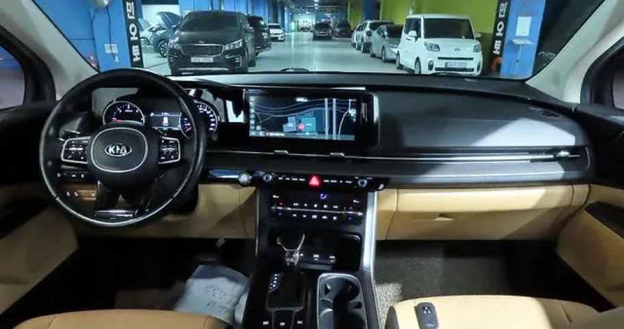 Kia Carnival 