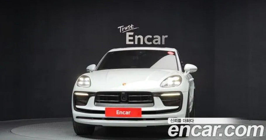 Porsche Macan 