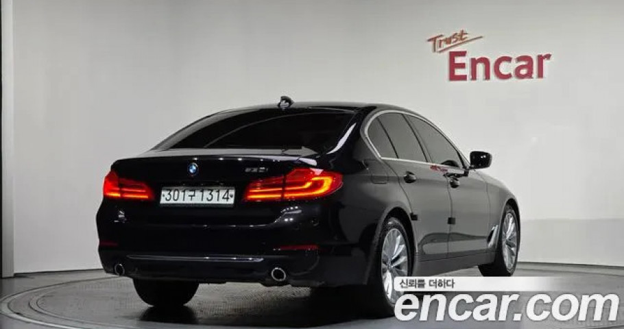 Bmw 5-Series 
