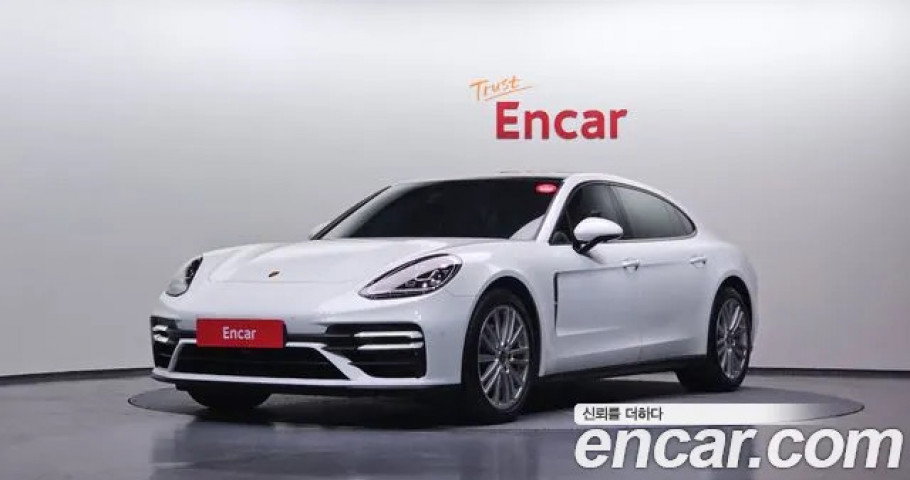 Porsche Panamera 