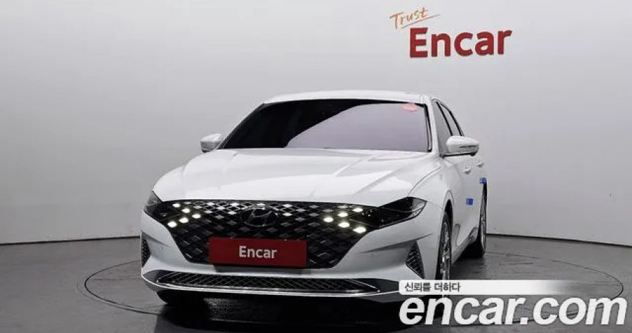 Hyundai Grandeur 
