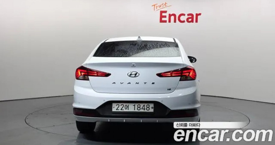 Hyundai Avante (Elantra) 