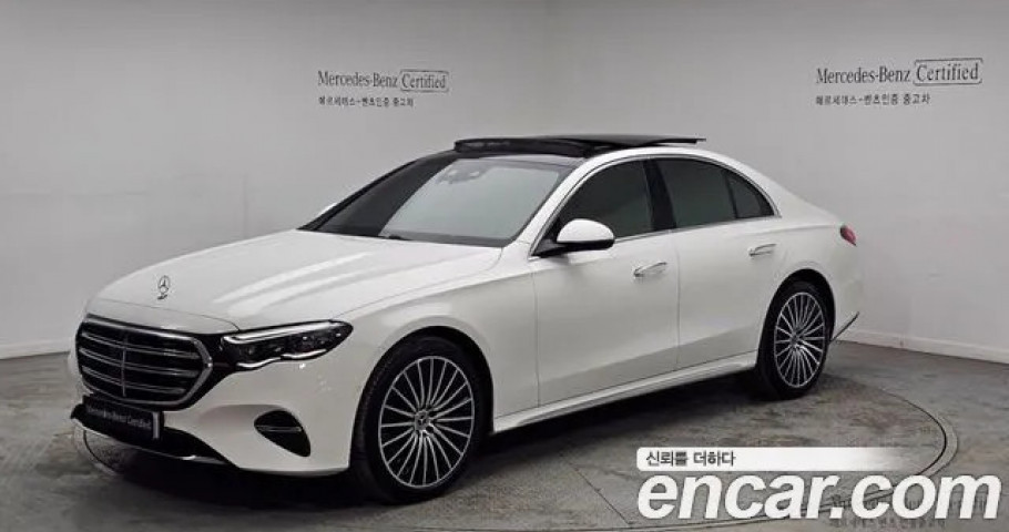 Mercedes-Benz E-Class 