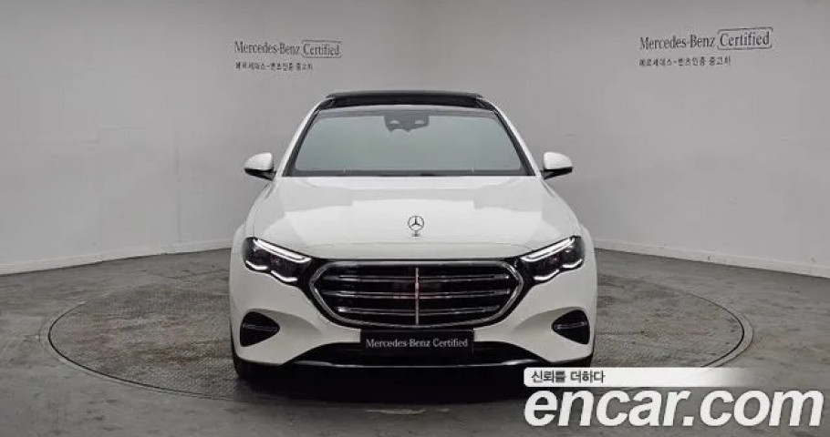 Mercedes-Benz E-Class 