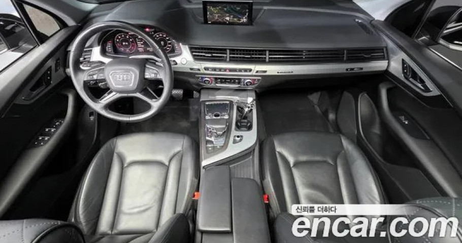 Audi Q7 