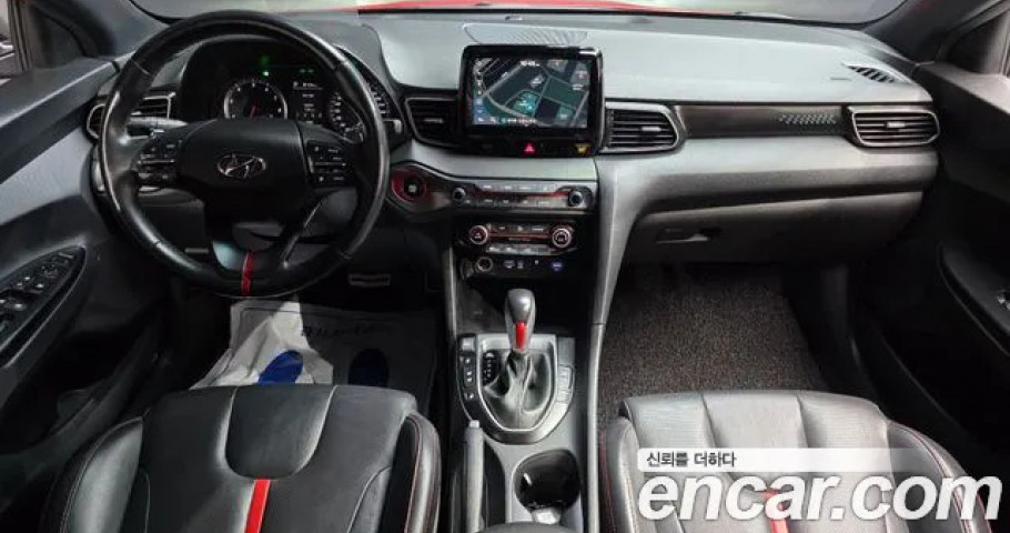 Hyundai Veloster 