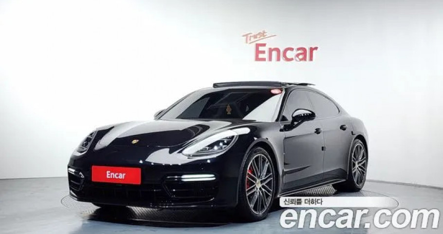 Porsche Panamera 