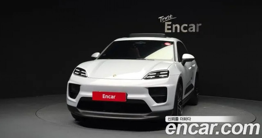 Porsche Macan 