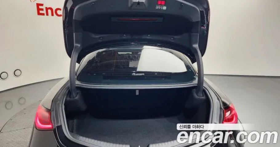 Mercedes-Benz Cle-Class 