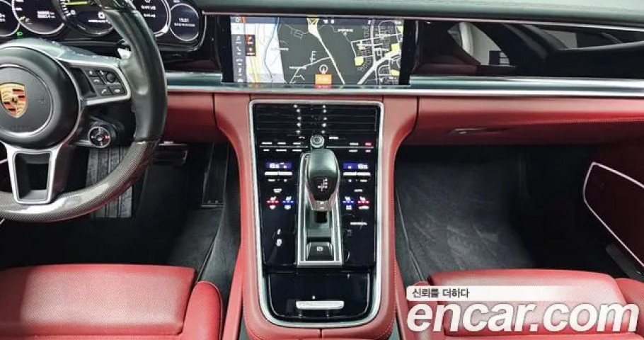 Porsche Panamera 