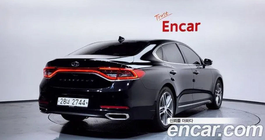 Hyundai Grandeur 
