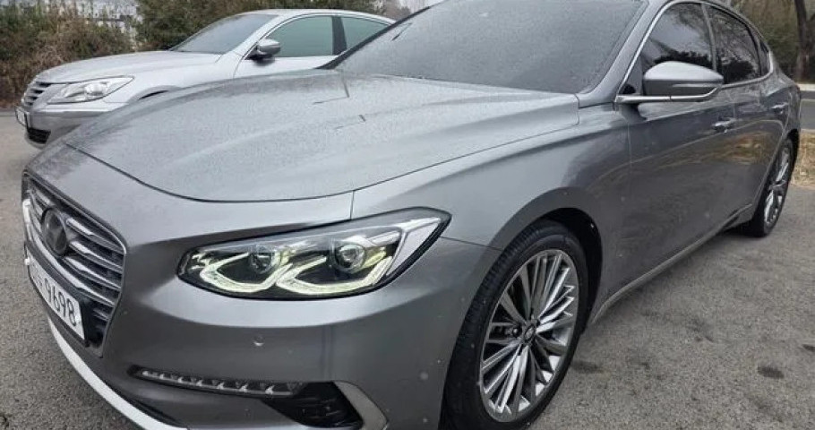 Hyundai Grandeur 