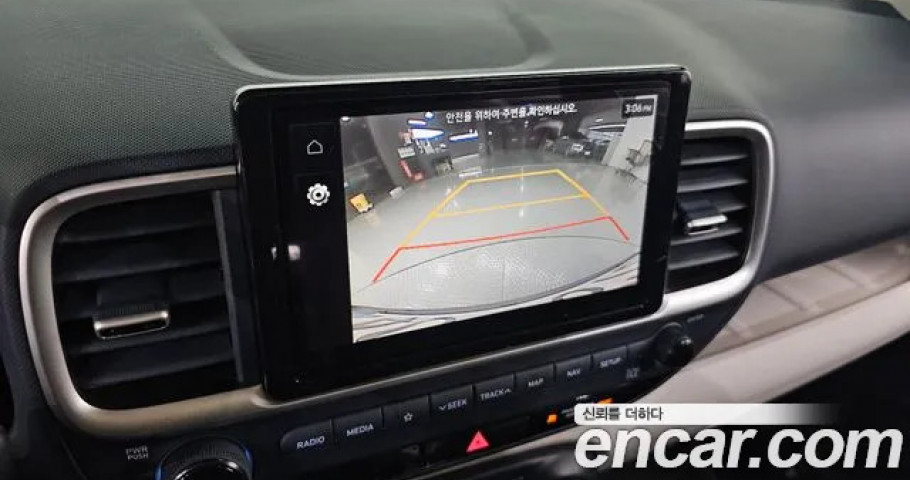Hyundai Venue 