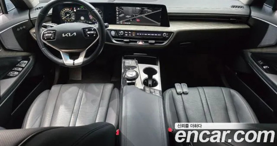 Kia K8 