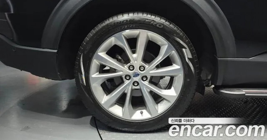 Ford Explorer 