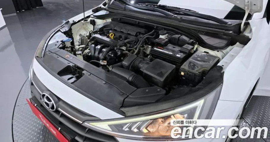 Hyundai Avante (Elantra) 