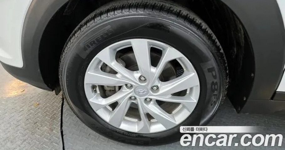 Hyundai Tucson 