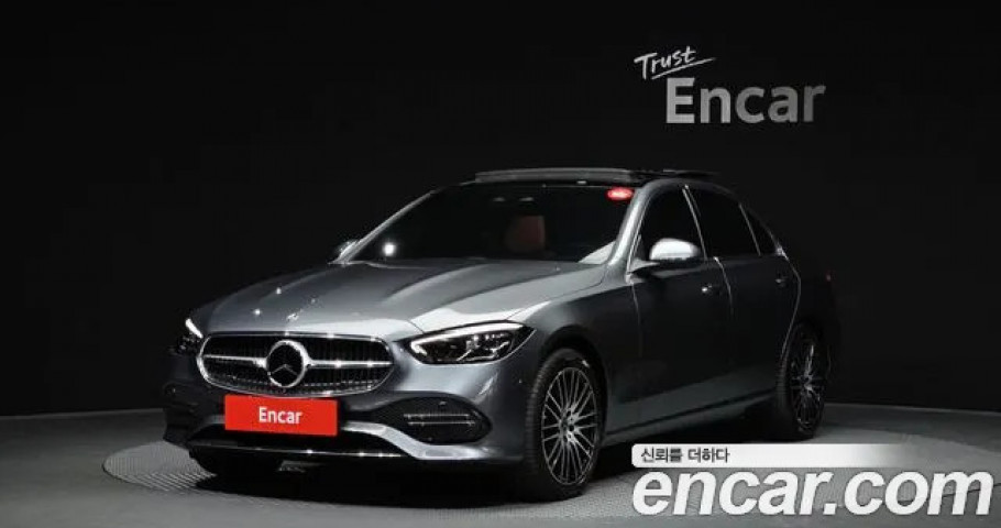 Mercedes-Benz C-Class 