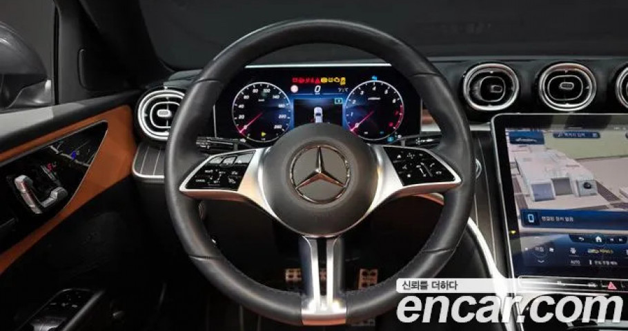 Mercedes-Benz C-Class 