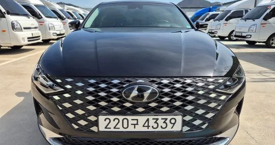 Hyundai Grandeur 