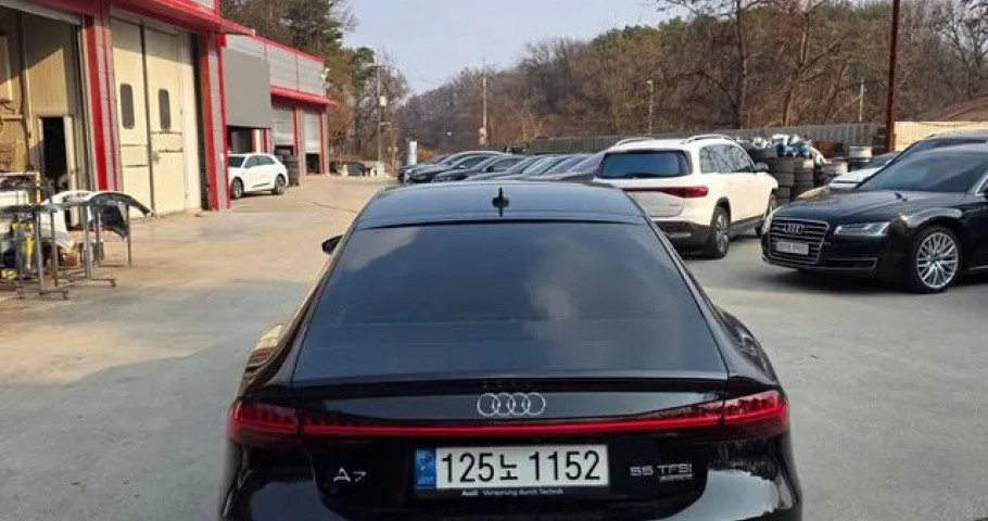 Audi A7 