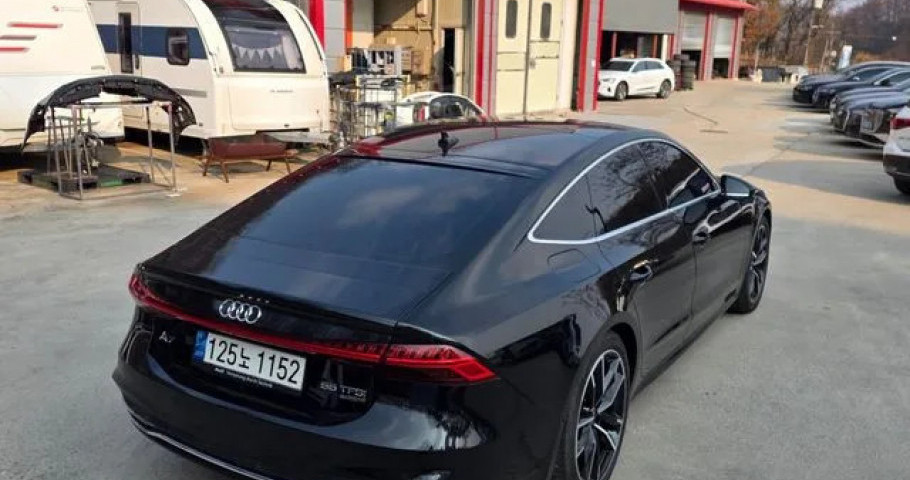 Audi A7 